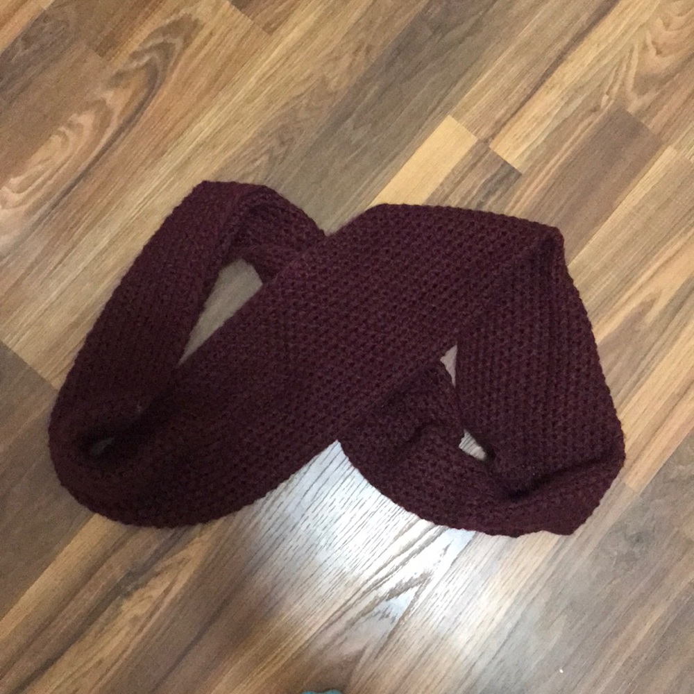 Infinity scarf
